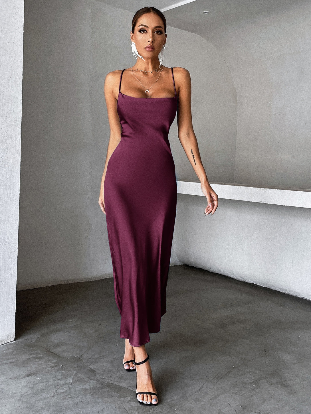 Ropa de Mujer, Ropa de Mujer, Vestidos de mujer, Vestidos largos de mujer, Colección de trajes de mujer, Morado