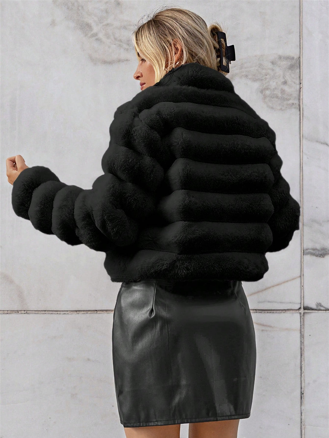 Ropa de Mujer, Ropa de Exterior para Mujer, Abrigos de Pieles Similares para Mujer, Colección de trajes de mujer, 24169864, Negro