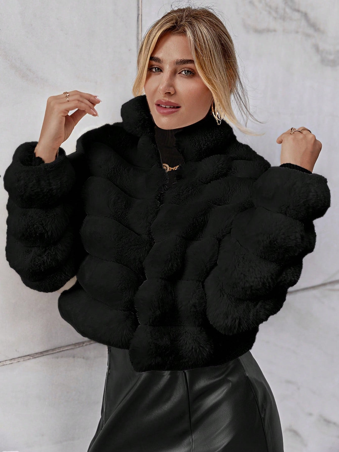 Ropa de Mujer, Ropa de Exterior para Mujer, Abrigos de Pieles Similares para Mujer, Colección de trajes de mujer, 24169864, Negro