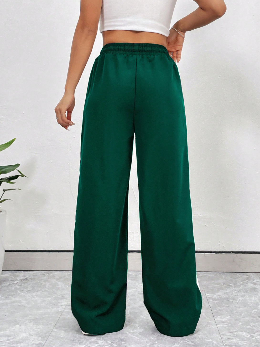 Ropa de Mujer, Ropa de Mujer, Bottoms de Mujer, Pantalones de Mujer, Colección de trajes de mujer, Verde