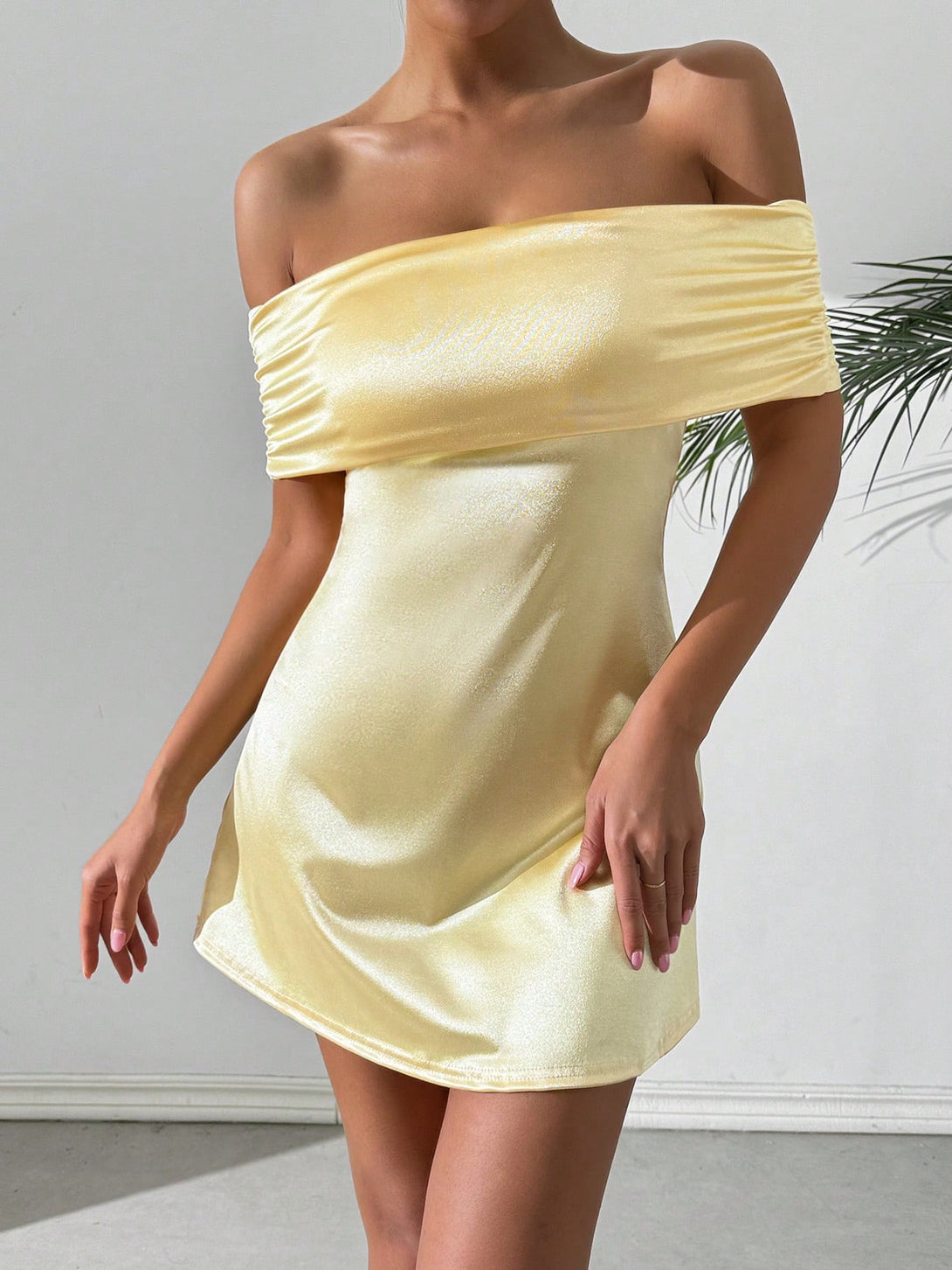 Ropa de Mujer, Ropa de Mujer, Vestidos de mujer, Vestidos cortos de mujer, Colección de trajes de mujer, Amarillo