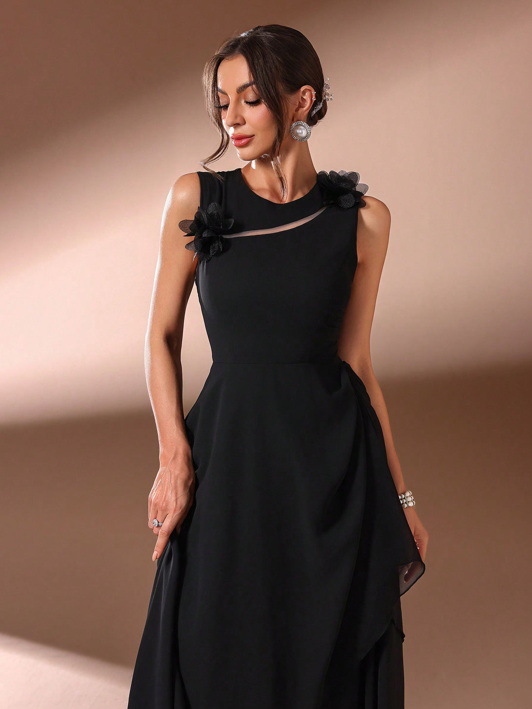 Ropa de Mujer, Bodas & Eventos, Ropa de Fiesta de Mujer, Vestidos de fiesta para mujer, Colección de trajes de mujer, Negro