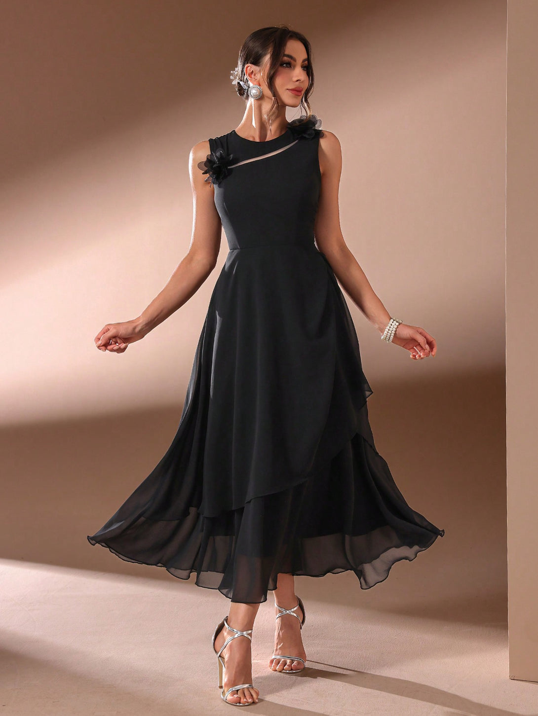 Ropa de Mujer, Bodas & Eventos, Ropa de Fiesta de Mujer, Vestidos de fiesta para mujer, Colección de trajes de mujer, Negro